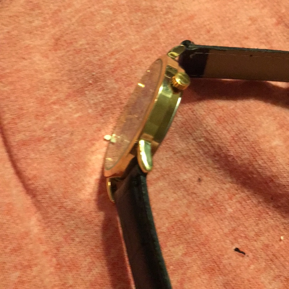 Watch - Picture 5 of 8